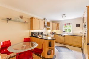 Photo 7- click for photo gallery